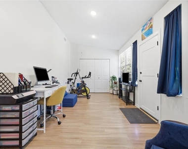 250 Homewood Avenue - Photo Thumbnail 21