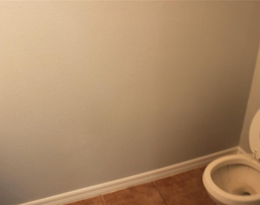 669 Cresting Oak Circle - Photo Thumbnail 4
