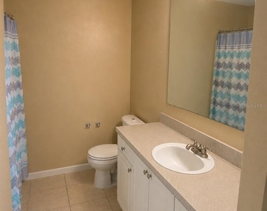 1218 Bermuda Lakes Lane - Photo Thumbnail 5