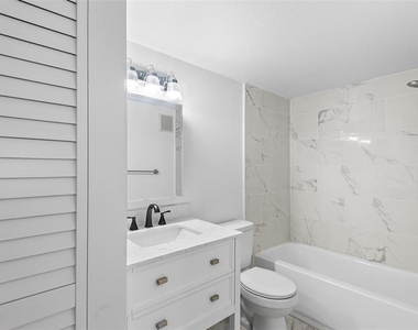 555 62nd Street S - Photo Thumbnail 7