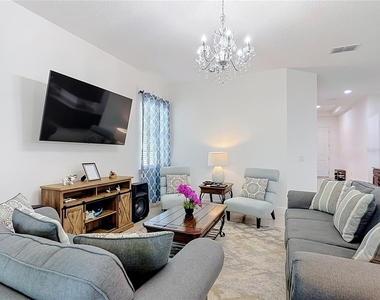 2720 Greenlands Street - Photo Thumbnail 15