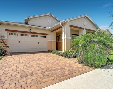 2720 Greenlands Street - Photo Thumbnail 2
