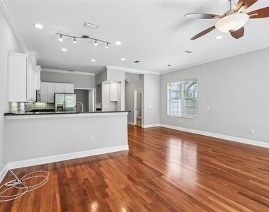 502 S Lincoln Avenue - Photo Thumbnail 8