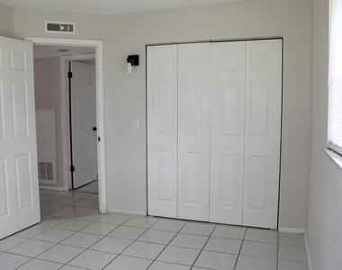 703 Michigan Court - Photo Thumbnail 7