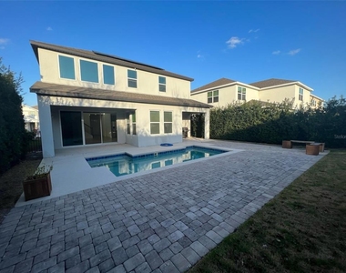 8794 Crescendo Avenue - Photo Thumbnail 18