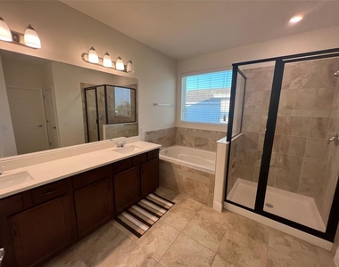 8794 Crescendo Avenue - Photo Thumbnail 14