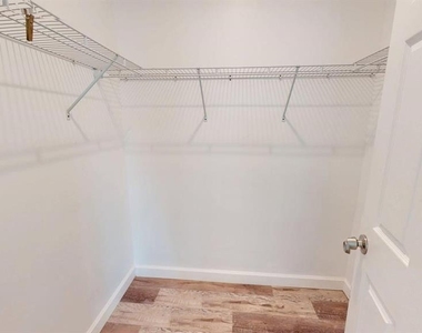 6217 Jason Street - Photo Thumbnail 6
