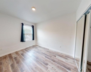 6217 Jason Street - Photo Thumbnail 16