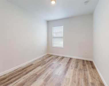 6217 Jason Street - Photo Thumbnail 24