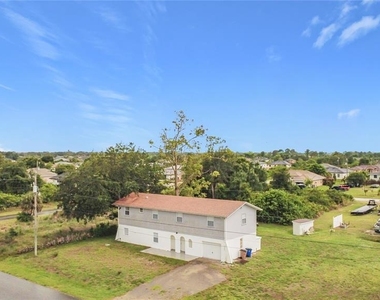 3303 6th Street Sw - Photo Thumbnail 2
