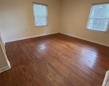 2899 E Crooked Lake Drive - Photo Thumbnail 7
