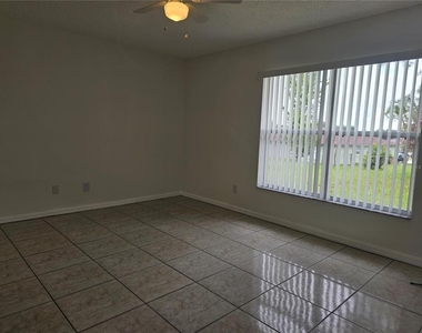 13345 Pinyon Drive - Photo Thumbnail 8