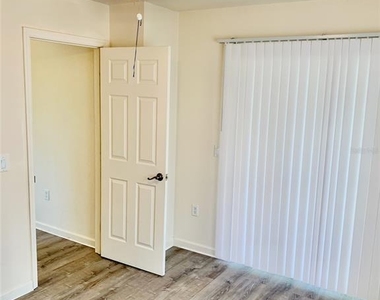 8310 Delk Avenue - Photo Thumbnail 10