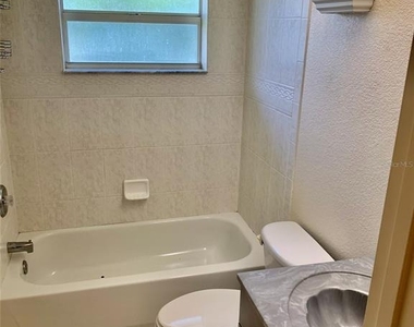 8310 Delk Avenue - Photo Thumbnail 7