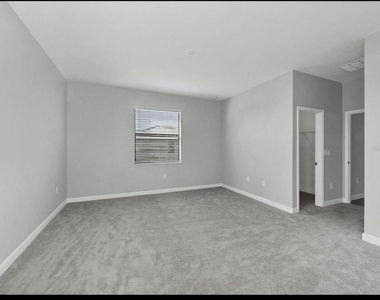 5127 Coral Reef Way - Photo Thumbnail 8