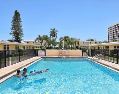 6006 Midnight Pass Road - Photo Thumbnail 28