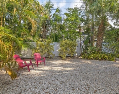 2469 Waldemere Street - Photo Thumbnail 27