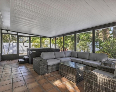 2469 Waldemere Street - Photo Thumbnail 22