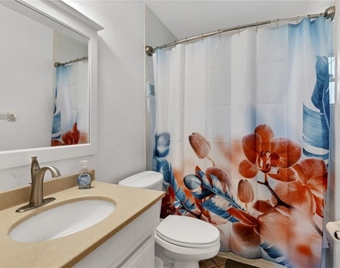 2469 Waldemere Street - Photo Thumbnail 18