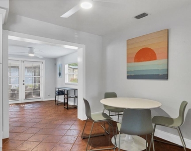 2469 Waldemere Street - Photo Thumbnail 5