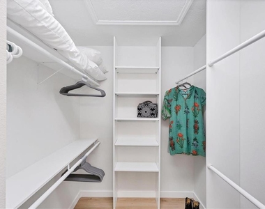 5737 Ashton Way - Photo Thumbnail 23