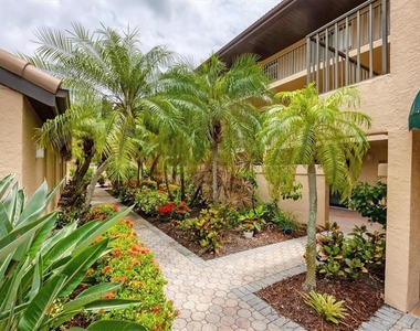 5737 Ashton Way - Photo Thumbnail 31