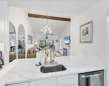 5737 Ashton Way - Photo Thumbnail 14