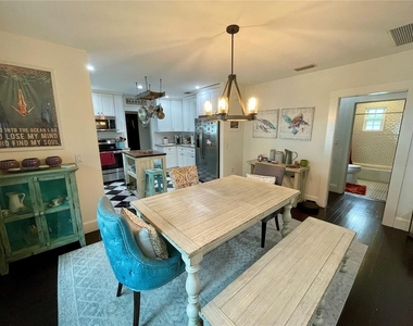 2703 10th Avenue W - Photo Thumbnail 9