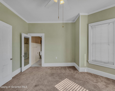 1724 Monsey - Photo Thumbnail 12