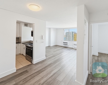 490 2nd Avenue - Photo Thumbnail 1