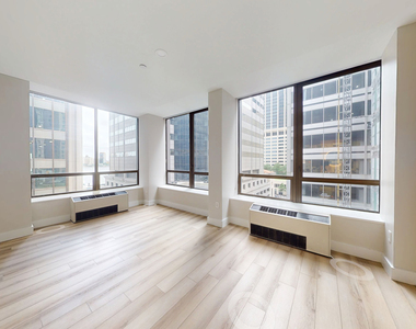 95 Wall Street - Photo Thumbnail 2