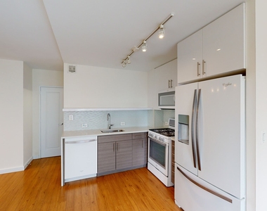 401 E 34th St - Photo Thumbnail 1