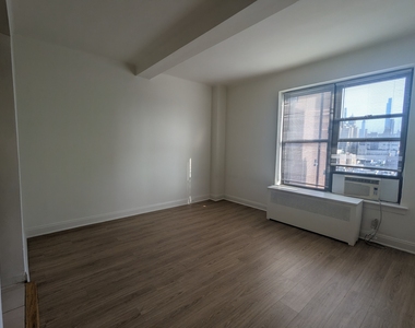 41 West 86th Street - Photo Thumbnail 1