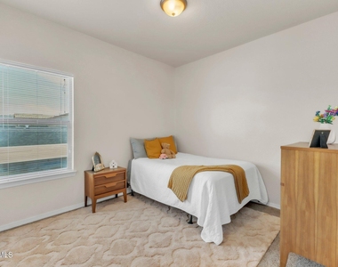7359 Burntside Lane - Photo Thumbnail 17