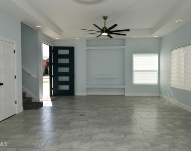 9905 Taj Mahal Street - Photo Thumbnail 10