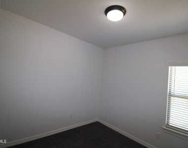 620 Adrian Arellano Street W - Photo Thumbnail 66