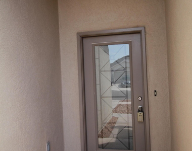 620 Adrian Arellano Street W - Photo Thumbnail 103