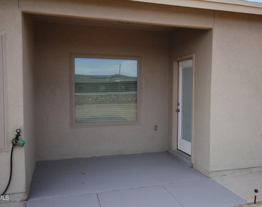 620 Adrian Arellano Street W - Photo Thumbnail 92