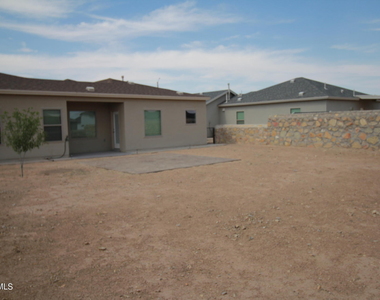 620 Adrian Arellano Street W - Photo Thumbnail 99