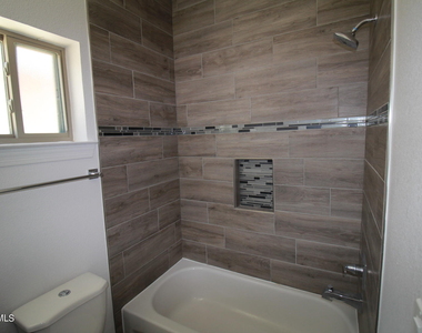 620 Adrian Arellano Street W - Photo Thumbnail 53