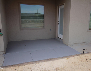 620 Adrian Arellano Street W - Photo Thumbnail 91