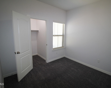 620 Adrian Arellano Street W - Photo Thumbnail 71