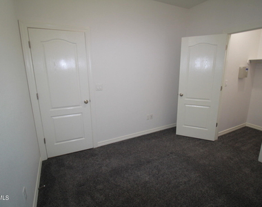 620 Adrian Arellano Street W - Photo Thumbnail 74