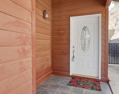 7235 Royal Arms Drive - Photo Thumbnail 3