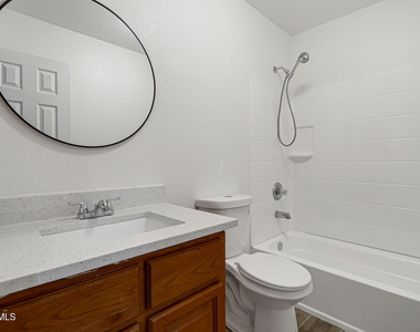 7235 Royal Arms Drive - Photo Thumbnail 19