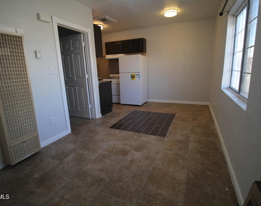 8903 Old County Road - Photo Thumbnail 20
