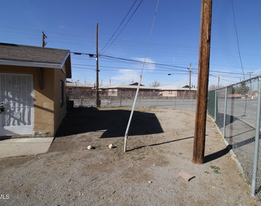 8903 Old County Road - Photo Thumbnail 21