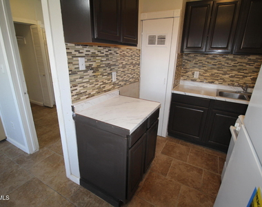 8903 Old County Road - Photo Thumbnail 5