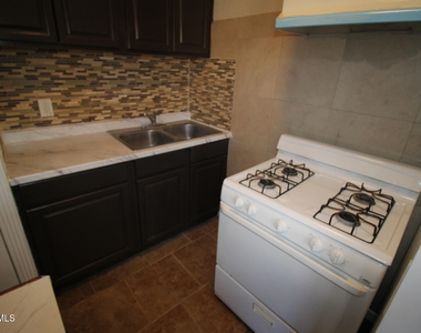8903 Old County Road - Photo Thumbnail 6