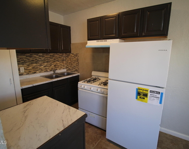 8903 Old County Road - Photo Thumbnail 4